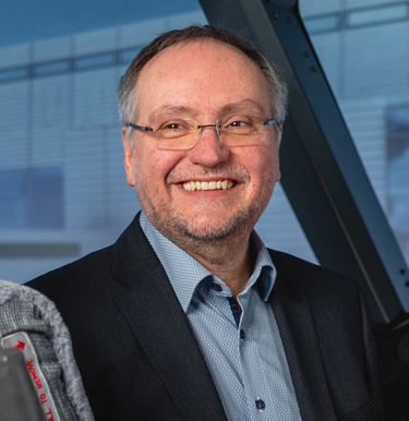 Jens Schiefele