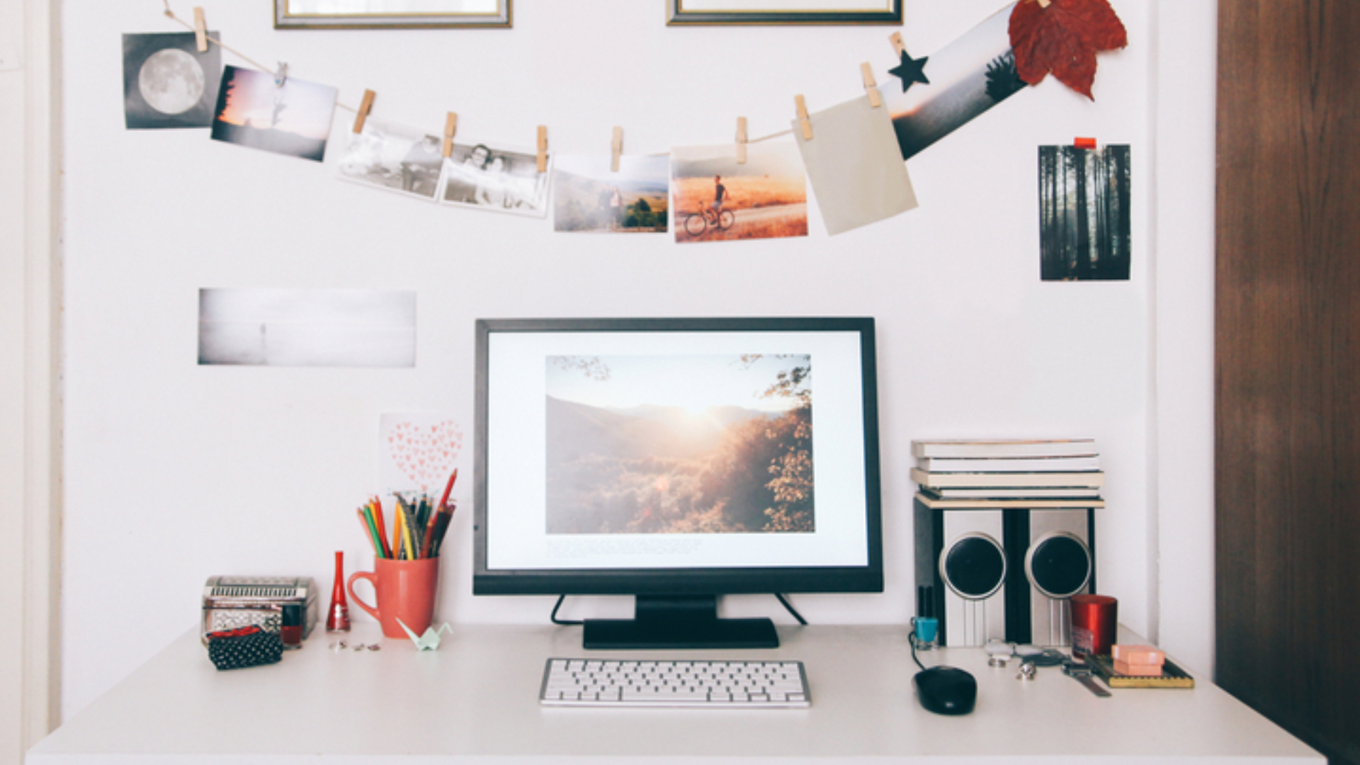stock image of computer monitor on desk