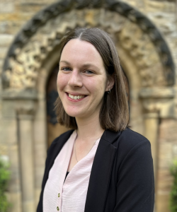 Headshot of Lizzie Hare