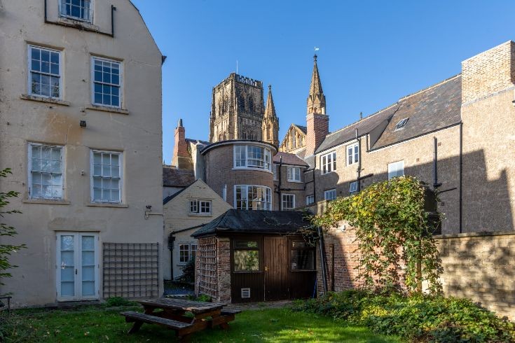 rear view North Bailey