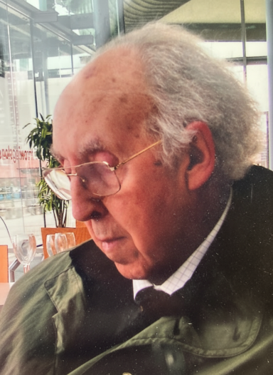 A photo of the mathematician Tom Willmore