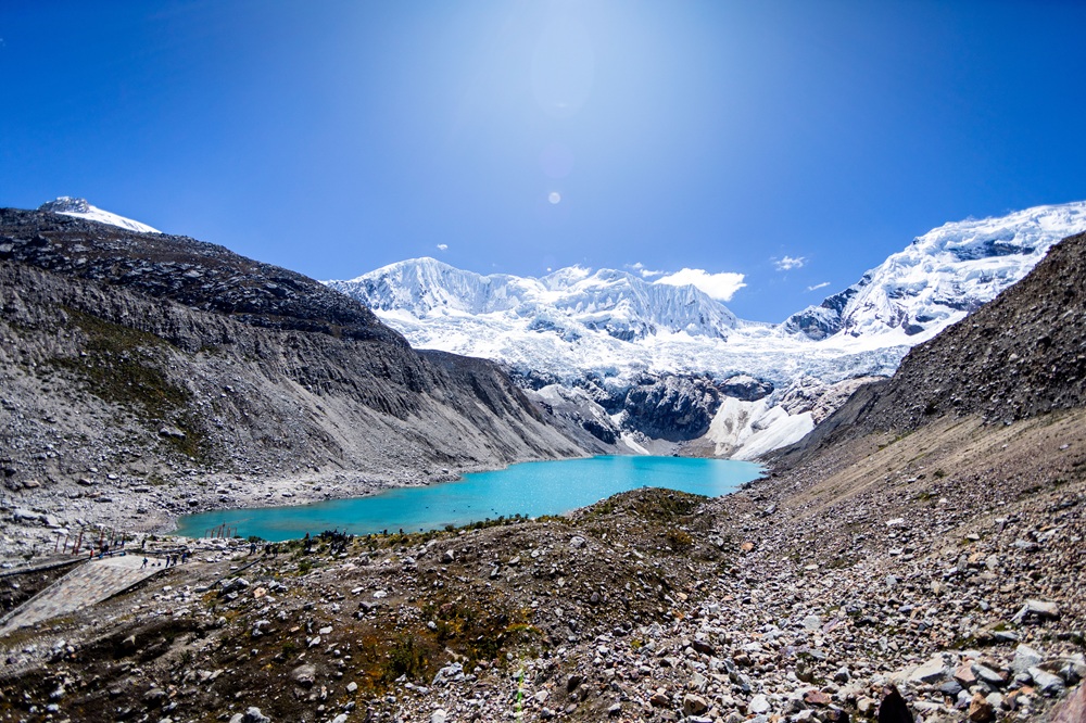 Lake Palcaraju.jpg