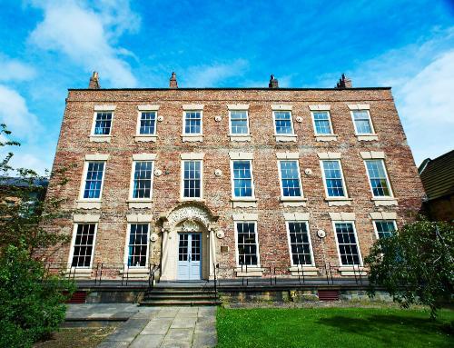 External shot of Institute of Advanced study at Cosins Hall