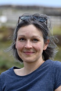 Head shot of Dr Anna Krzywoszynska