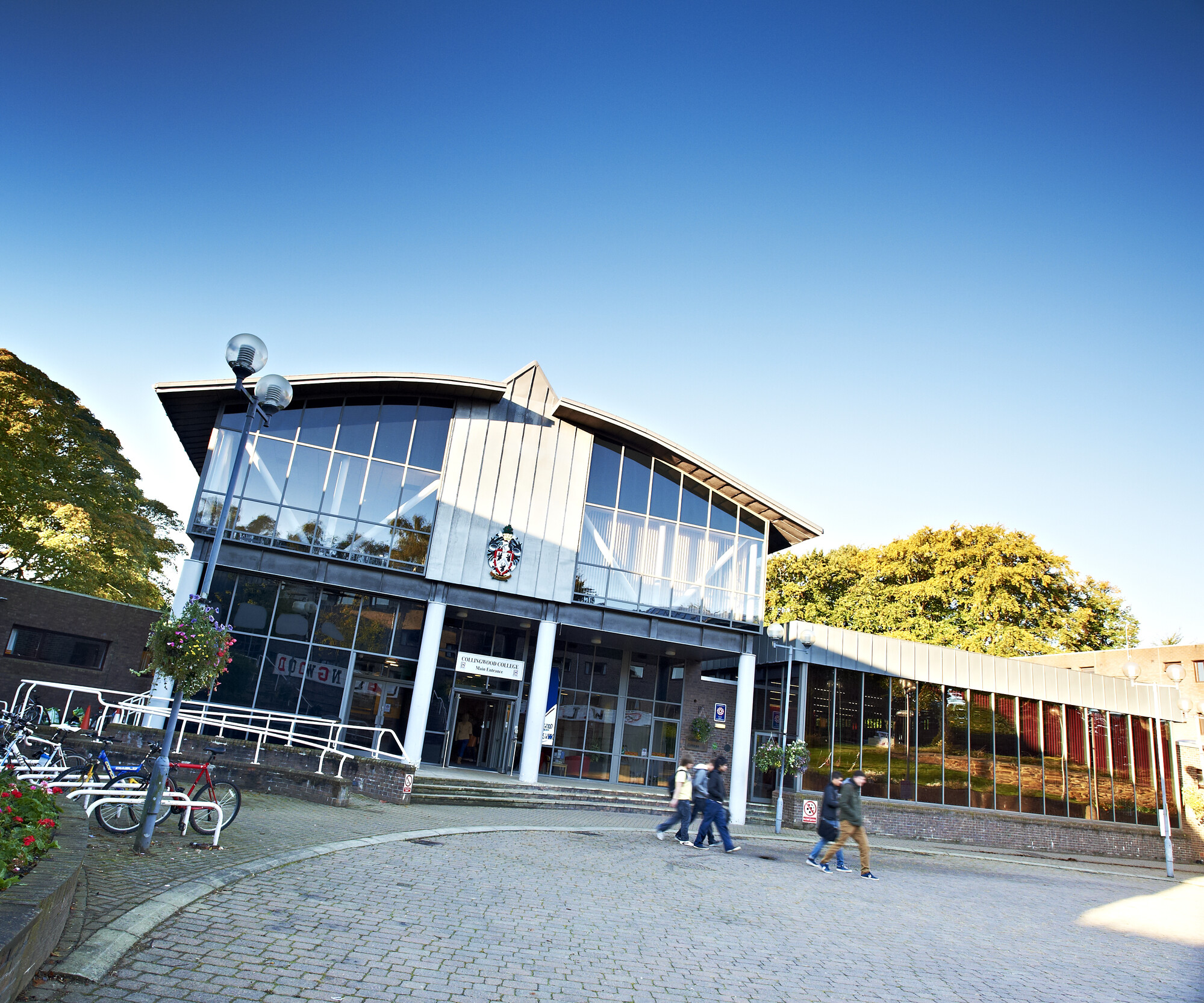 exteriror of Collingwood College