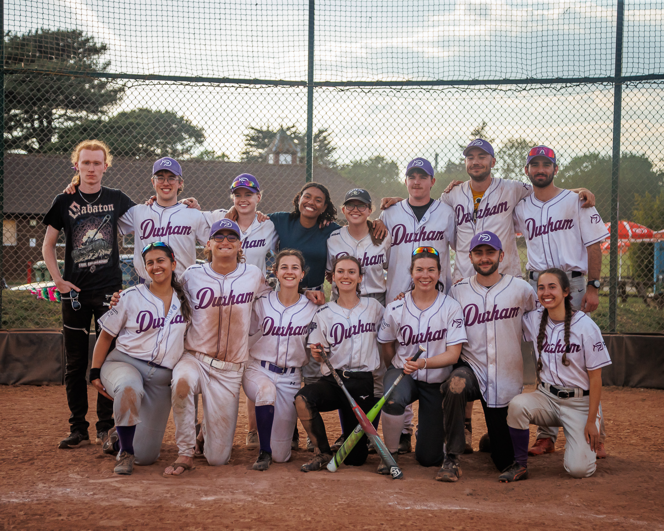 Baseball mixed 2024 - 2025 team kneeling